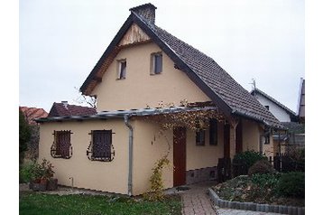 Eslovaquia Chata Senec, Exterior